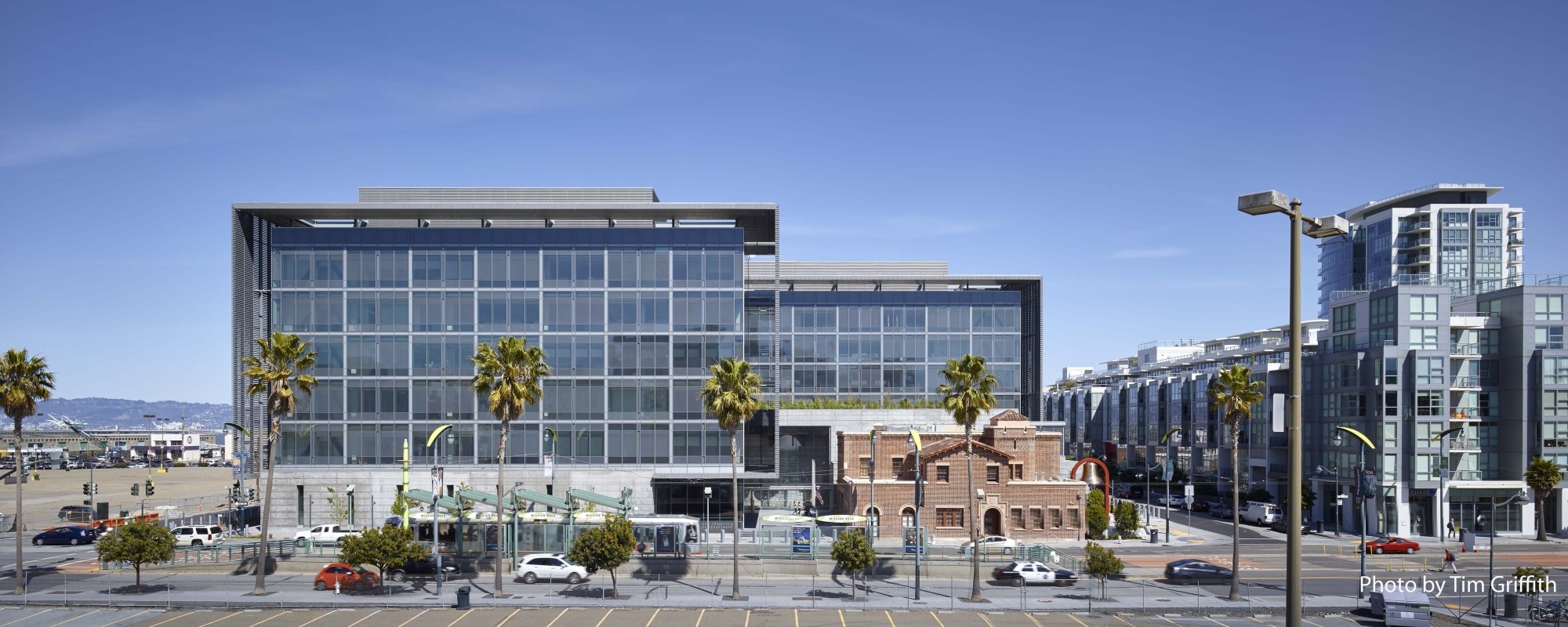 The San Francisco Public Safety Building as seen from the outside.